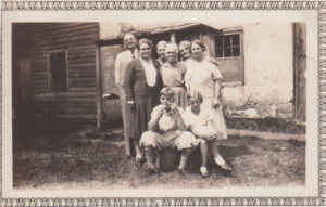 Strader family with Phebe Case